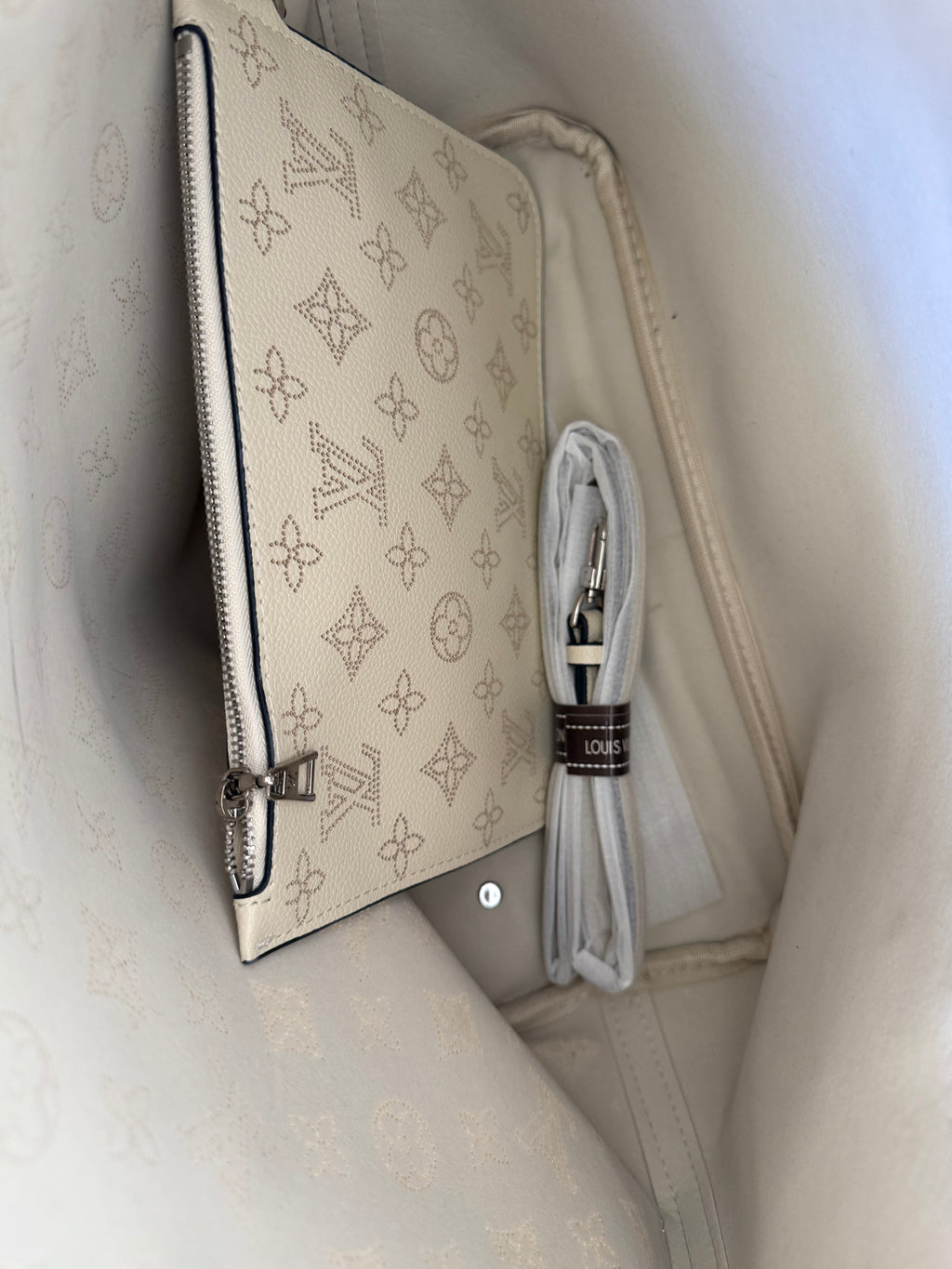 Lv tote bag