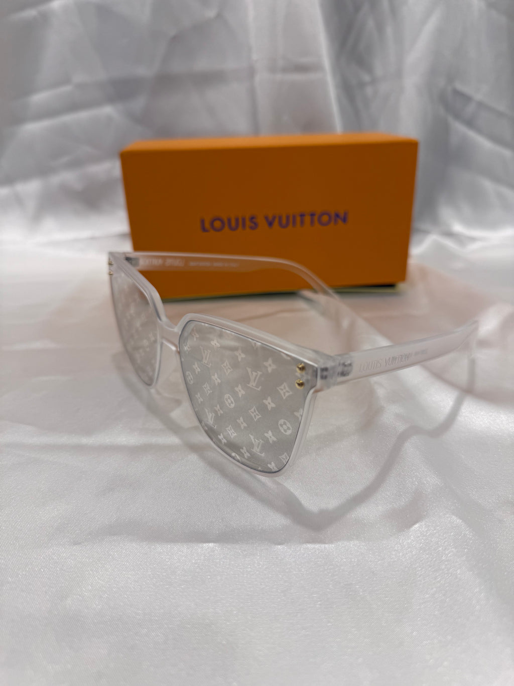 Clear LV glasses