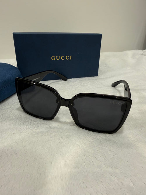 Black gg glasses