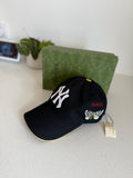 NY hats (comes with box)