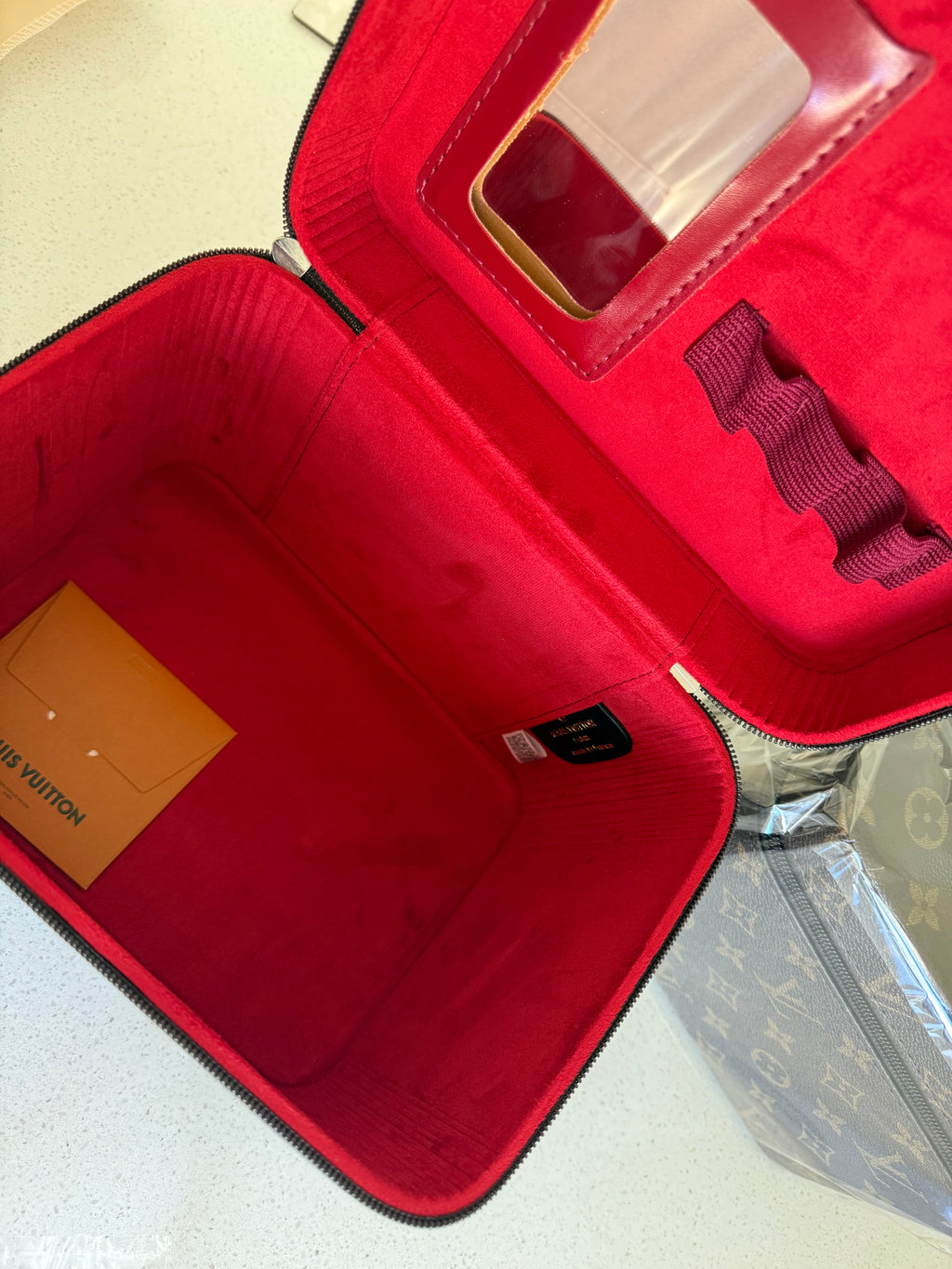 Brown lv makeup case set