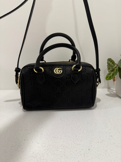 Black g bag