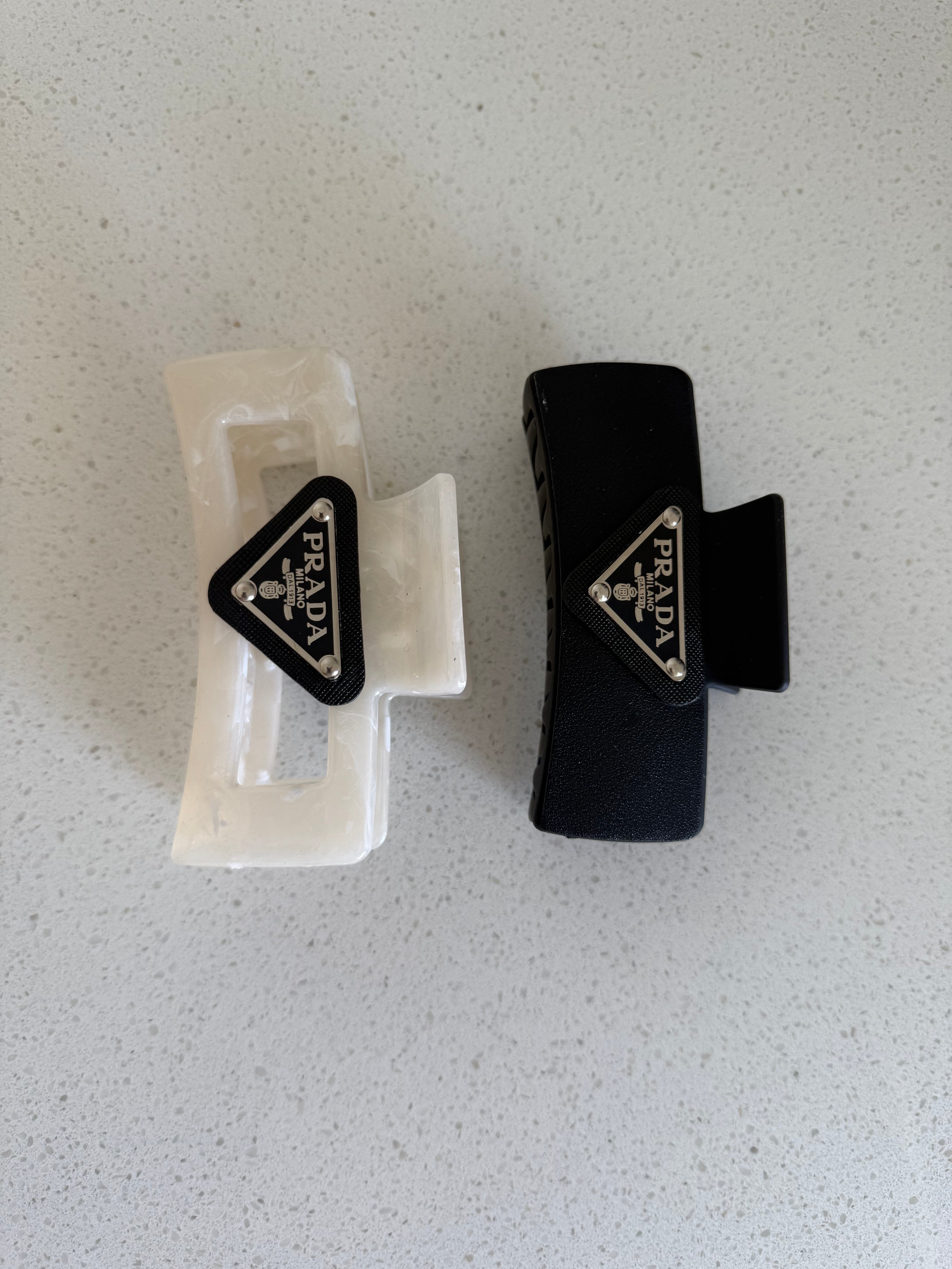 Claw clips