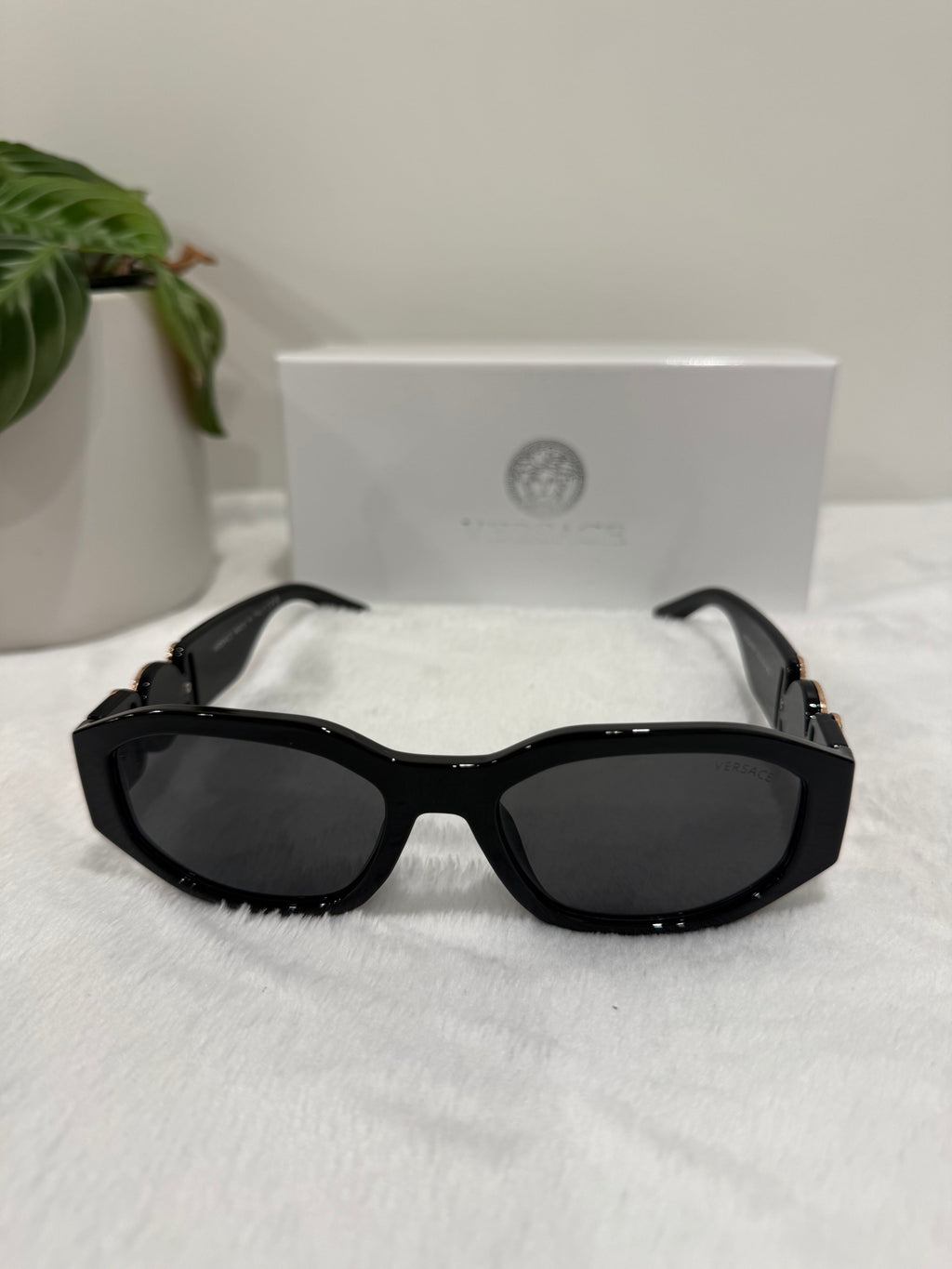 Black V Glasses