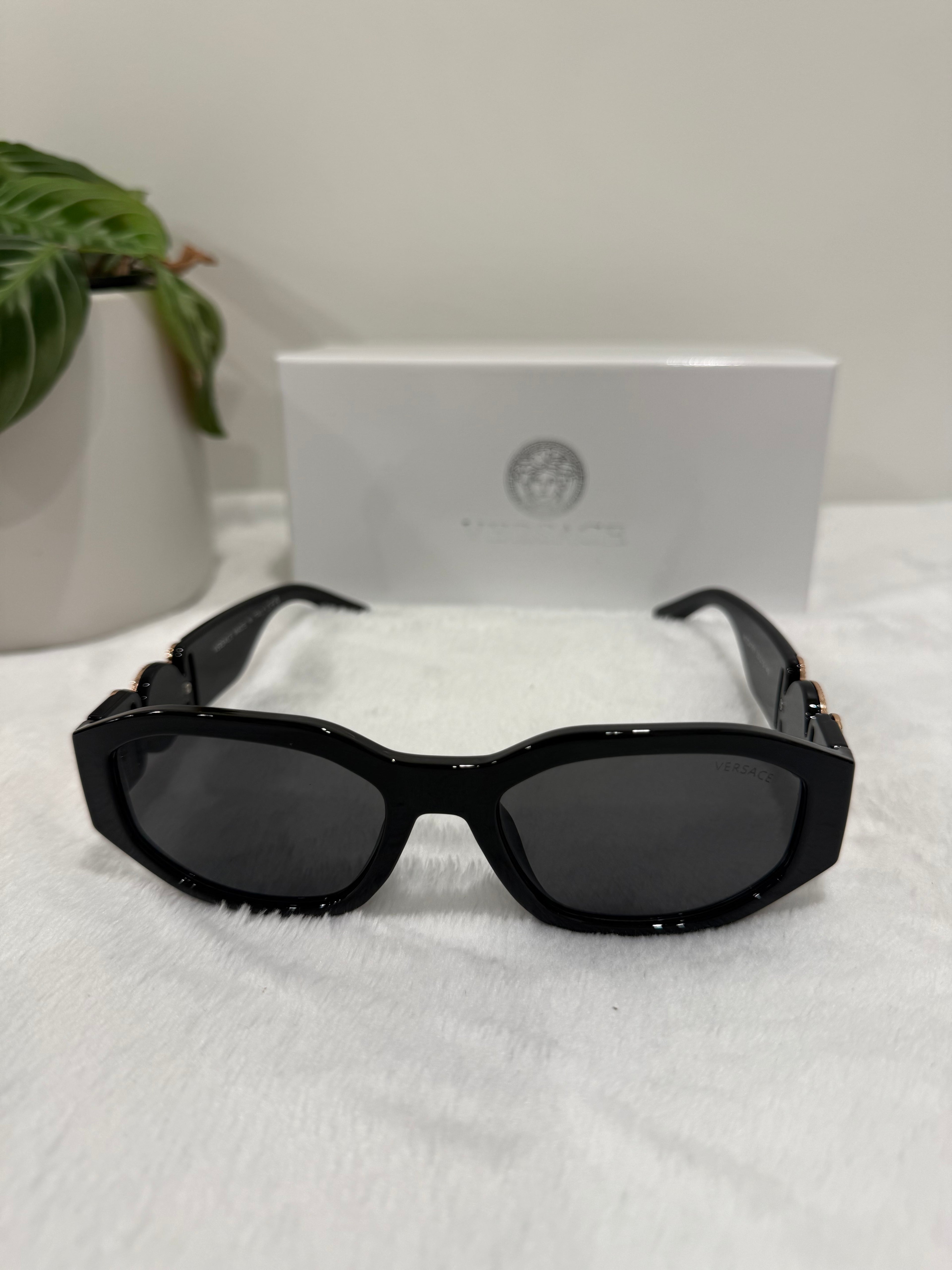 Black V Glasses