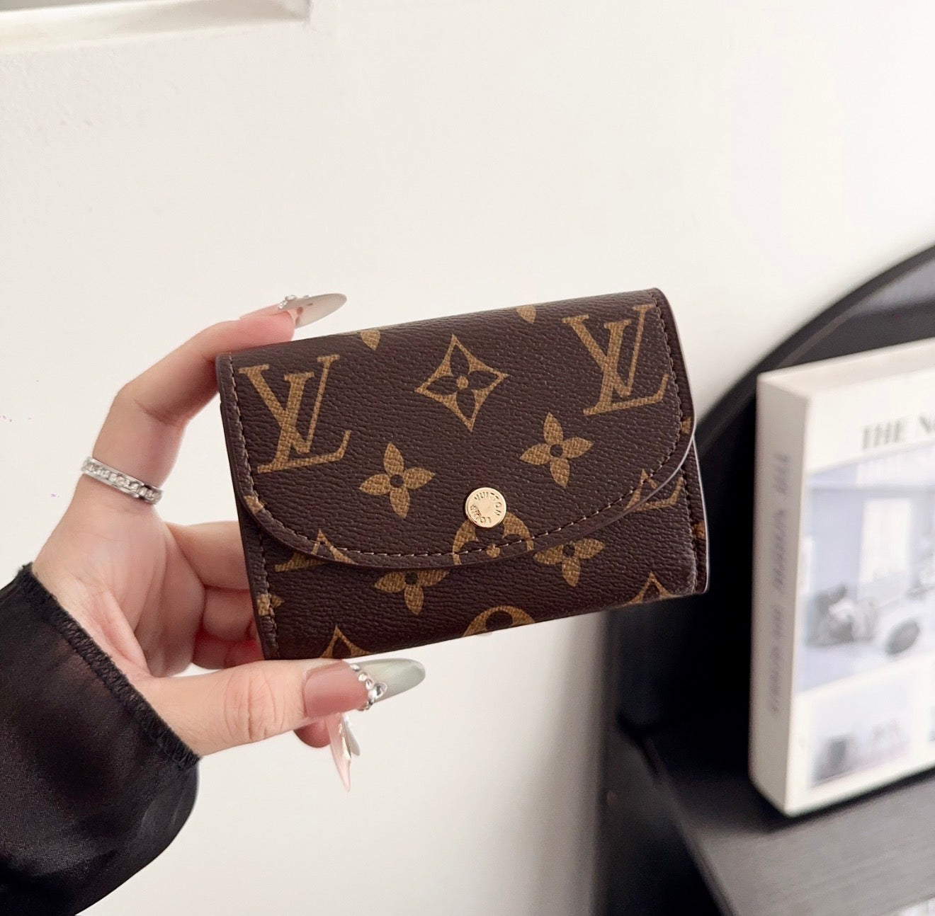 LV Wallet